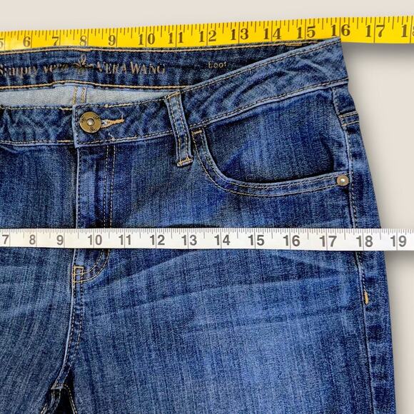 Simply Vera Wang Bootcut Stretch Mid Rise Blue Wash Jeans Size 10 Cutoff Hem - Picture 9 of 12